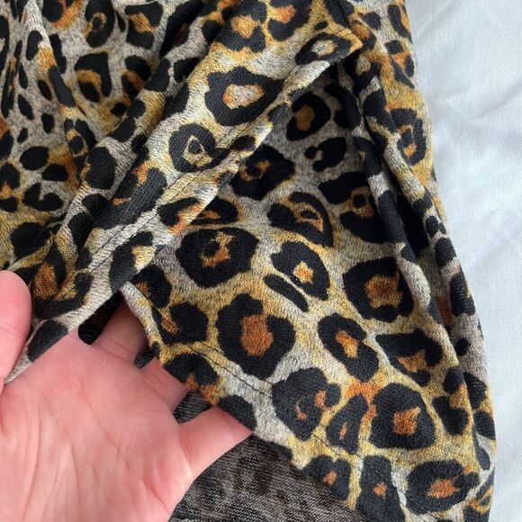 Francesca’s Collection Leopard Print Runched Dress Size XXS - Picture 7 of 11